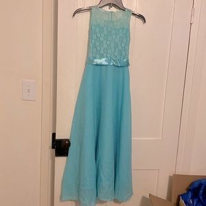 Dress, Lace silk and tulle, sleeveless, full length, youth medium (10), Teal
